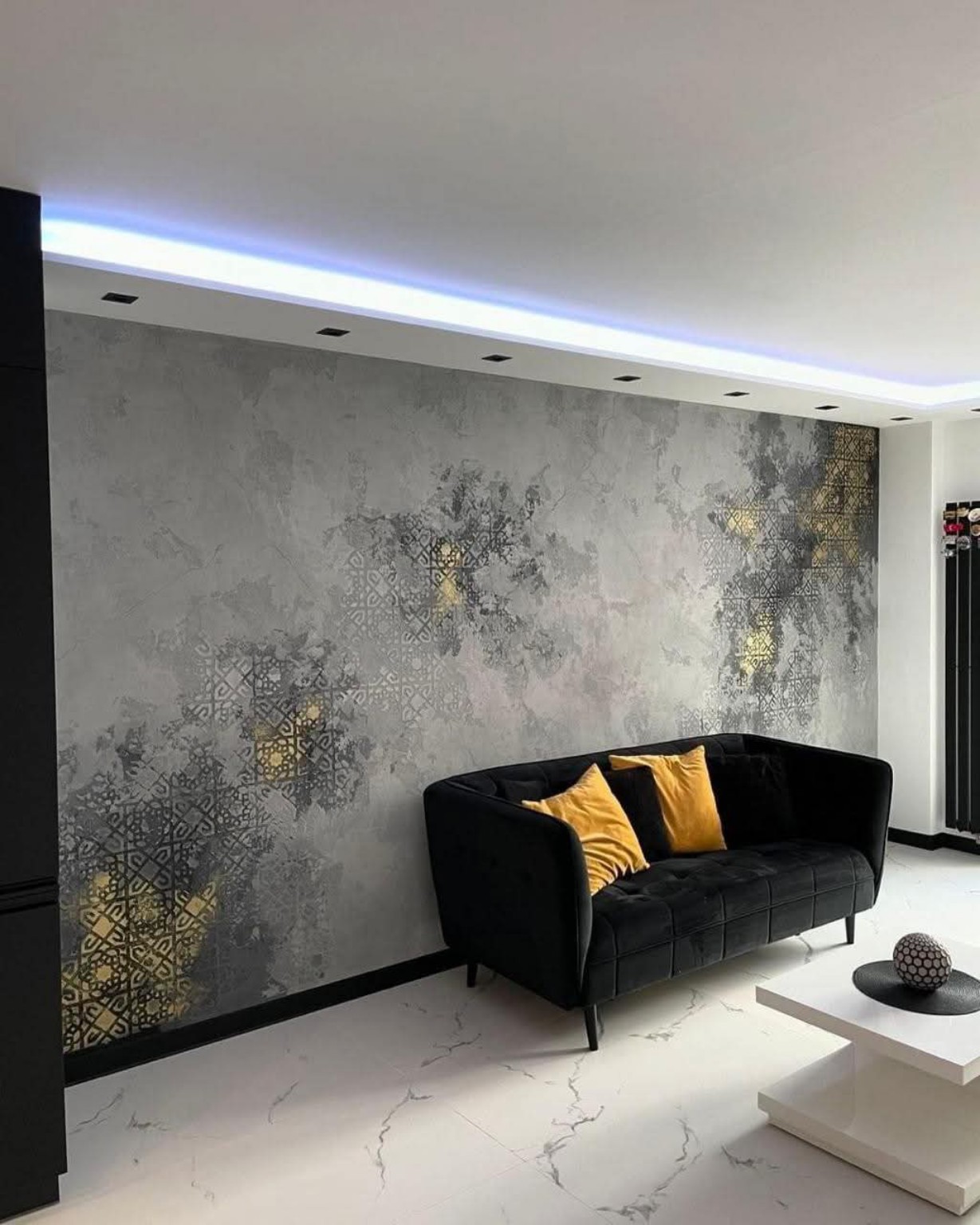 Luxury Marmorino decorative wall finish